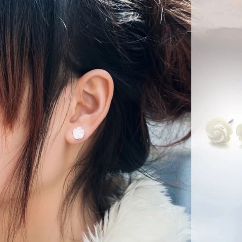 New! White Rose Stud Earrings - Picture 2 of 9